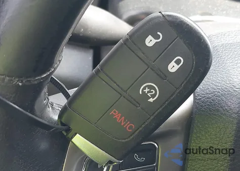 2014 Ram 1500 Laramie z USA, uszkodzony, nr VIN 1C6RR6VT7ES358752